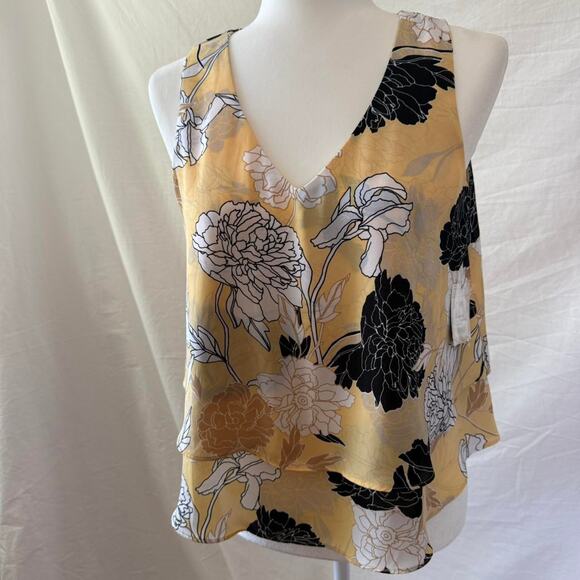 Yellow floral layered - Picture 4 of 5